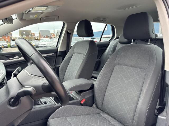 Volkswagen GOLF 1.5 TSI 96kW Life | 130Pk ACC | 17 Inch. Venture | DAB | App Connect |