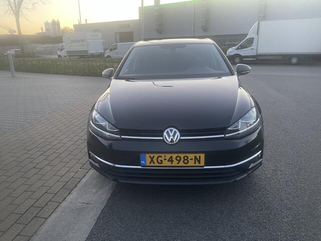 Volkswagen GOLF 1.0 TSI Comfortline, golf 7 1/2, NAP, Carplay