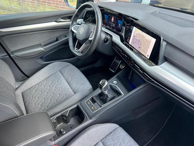 Volkswagen GOLF 1.5 TSI 150PK Move l Sfeer verlichting l Electrische Trekhaak l Navi l Adaptive Cruise