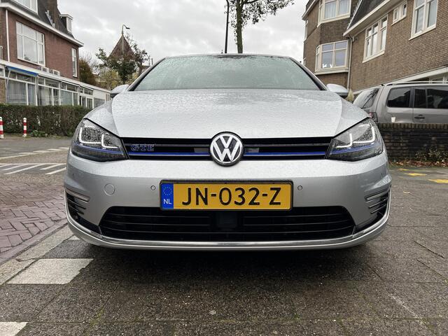 Volkswagen GOLF 1.4 TSI GTE l Navi l Trekhaak l incl. BTW l NL-auto
