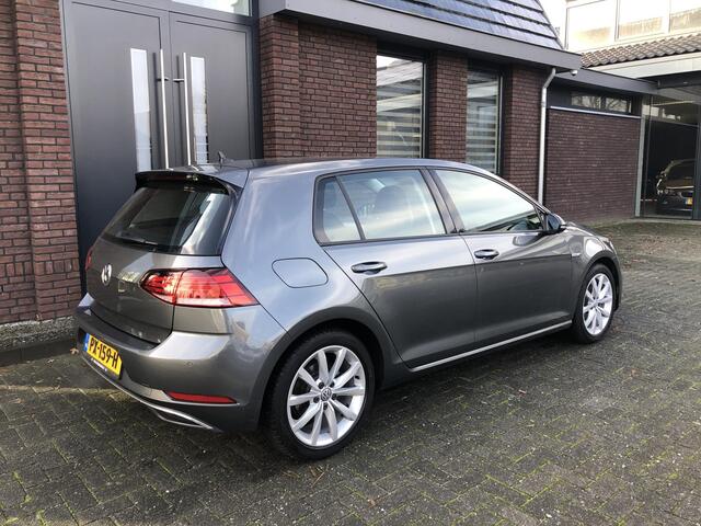 Volkswagen GOLF 1.5 TSI Highline 130PK LED | NAV | ADAPTIVE CRUISE CONTROL | TEL | APP CONNECT | PDC V+A