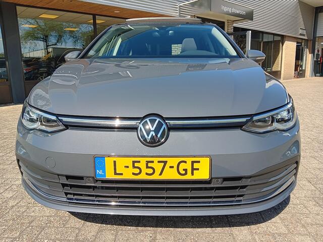 Volkswagen GOLF 1.5 TSI Style|PANO|ADAPT CR|LED|STOELMASSAGE|Carplay! Zeer mooi