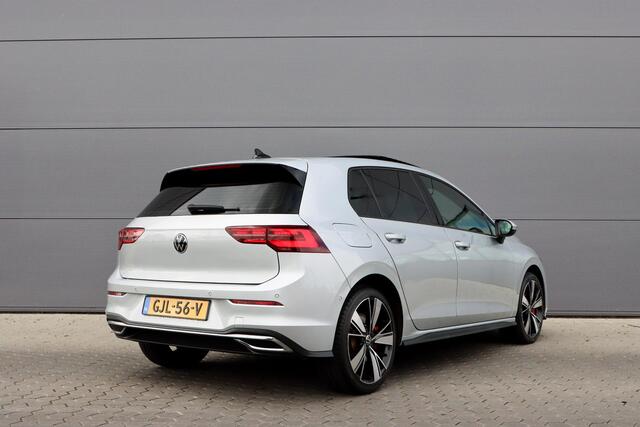 Volkswagen GOLF 1.4 eHybrid GTE | Panoramadak | Trekhaak | Adaptieve cruise | HUD | Rijklaarprijs - incl.garantie