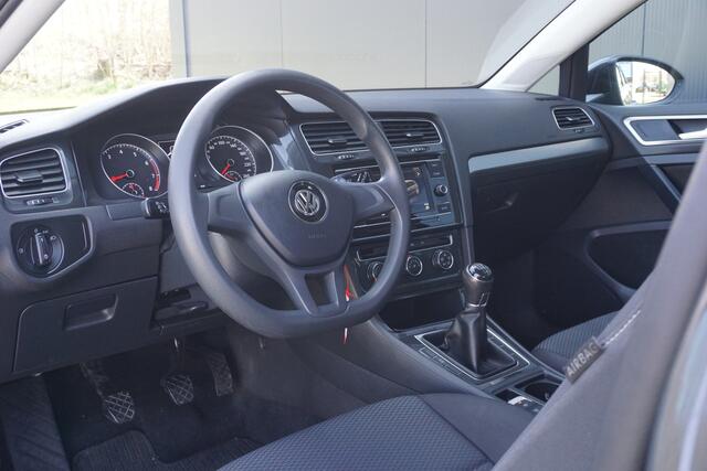 Volkswagen GOLF 1.0 TSI Trendline | Airco | 16'' LM | Radio |