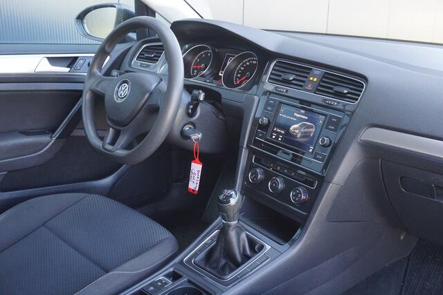 Volkswagen GOLF 1.0 TSI Trendline | Airco | 16'' LM | Radio |