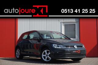 volkswagen-golf-1.0-tsi-trendline-