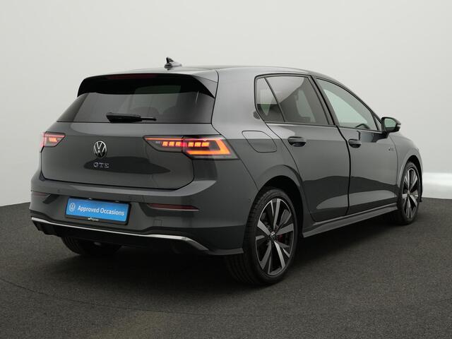 Volkswagen GOLF GTE 1.5 eHybrid 272 pk DSG | Adaptief onderstel | IQ Light | Rondomzicht camera | Head-up display | Stuur-/stoelverwarming