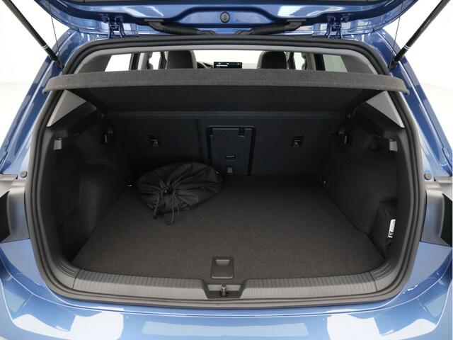 Volkswagen GOLF 1.5 eHybrid Style Edition