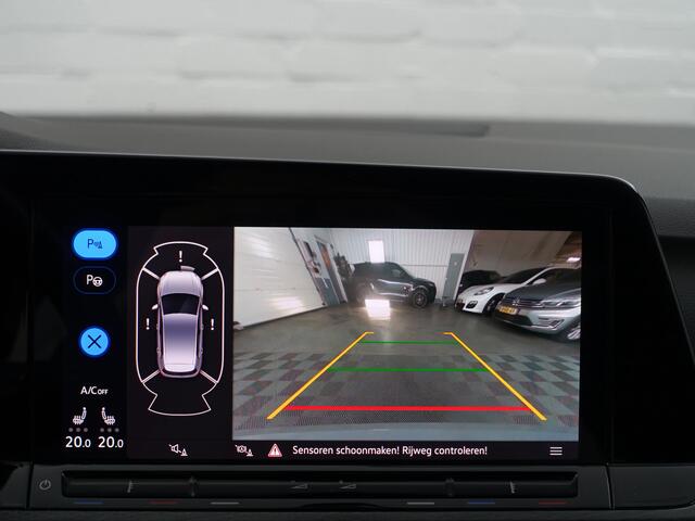 Volkswagen GOLF 2.0 TSI GTI Clubsport Aut- Panoramadak, Harman Kardon, Sfeerverlichting, Stuur/Stoelverwarming, Xenon Led Matrix