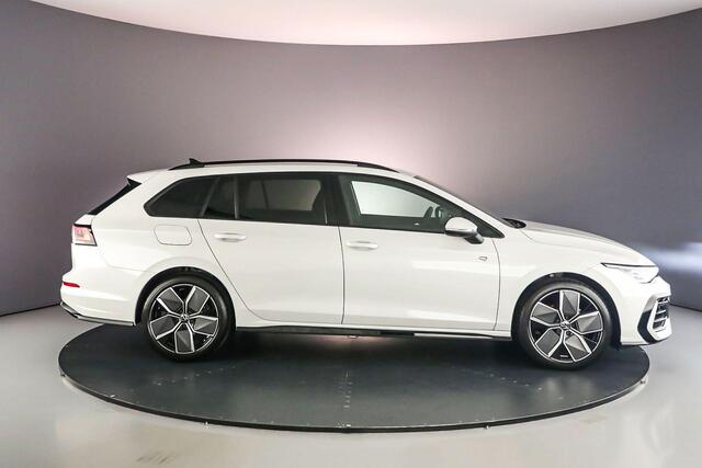 Volkswagen GOLF Variant Life Edition 1.5 eTSI 115pk DSG Automaat Adaptive cruise control, Navigatie, 360 camera, Achteruitrijcamera, Stuurwiel verwarmd, Elektrische achterklep, LED matrix koplampen