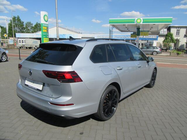 Volkswagen GOLF Variant 1.0 eTSI DSG Life, Navigatie, Camera, Standverwarming