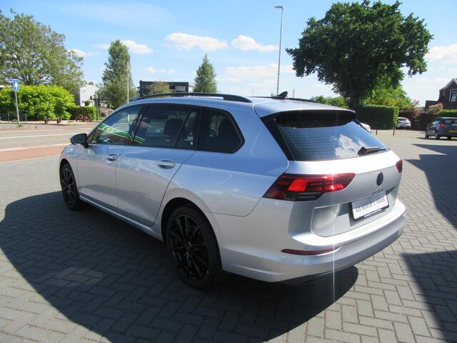 Volkswagen GOLF Variant 1.0 eTSI DSG Life, Navigatie, Camera, Standverwarming