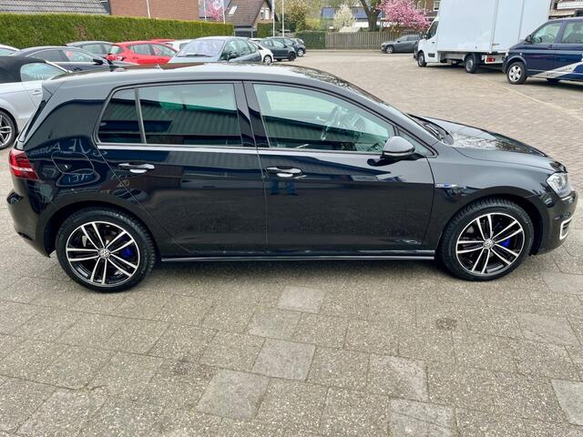 Volkswagen GOLF 1.4 TSI GTE CON. SER