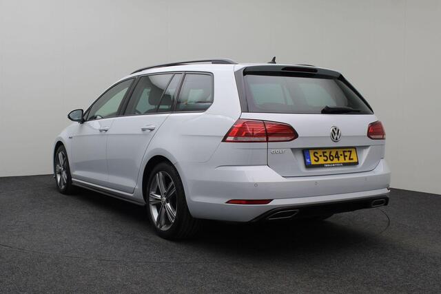 Volkswagen GOLF Variant 1.5 TSI Highline Business R-Line 2018 Panoramadak | Carplay | Virtual dashboard | DSG | Navigatie | Xenon LED | Massagestoel | Alcantara | Bluetooth | PDC | Stoelverwarming | Dealeronderhouden