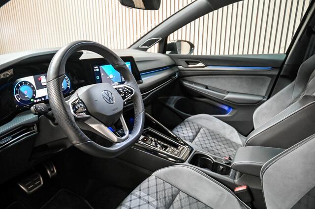 Volkswagen GOLF 1.5 eTSI R-Line ACC|HarmanKardon|Matrix|Pano