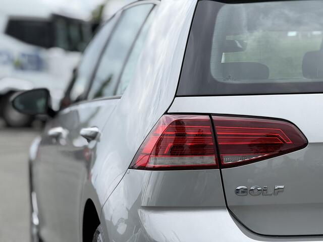 Volkswagen GOLF 1.0 TSI Comfortline CRUISE ADAPTIEF/PDC V+A/NAVI/BLUETOOTH/BTW AUTO!