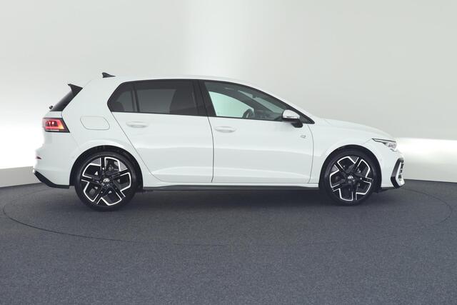 Volkswagen GOLF 8.5 1.5 eTSI 116pk DSG R-Line Edition Camera Keyless Matrix Led Virtual Cockpit Navigatie