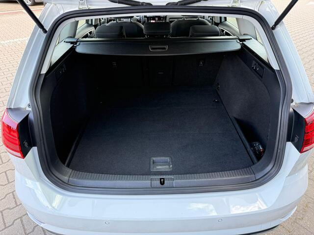 Volkswagen GOLF Variant 1.0 TSI Highline *ACC & Virtual Cockpit*