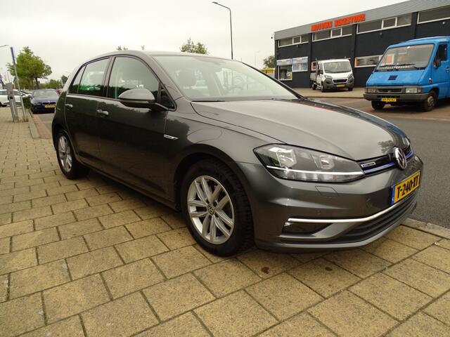 Volkswagen GOLF 1.5 TSI CL BNS-Automaat-Carplay-Cruise-Media APP-BLTH-USB/AUX-cLIMA