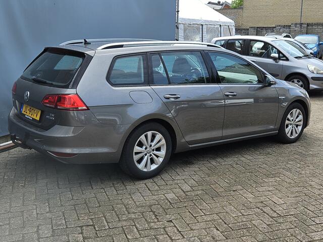 Volkswagen GOLF Variant 1.0 TSI Connected NAVI TEL LM PDC CC