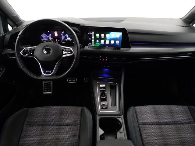 Volkswagen GOLF 1.4 eHybrid 242pk GTE Aut- Panoramadak, Stuur/Stoelverwarming, CarPlay, Android auto, Ada Cruise, Sfeerverlichting