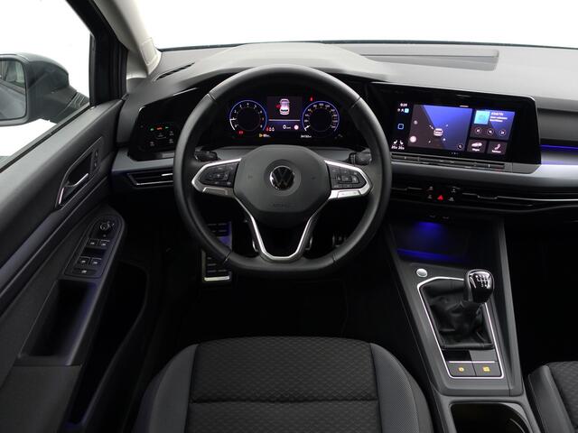 Volkswagen GOLF 1.5 TSI 24dkm, Sfeerverlichting, CarPlay, Android Auto, Keyless, Dynamic Select, IQ Led, Privacy Glass