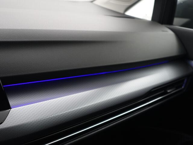 Volkswagen GOLF 1.5 TSI 24dkm, Sfeerverlichting, CarPlay, Android Auto, Keyless, Dynamic Select, IQ Led, Privacy Glass