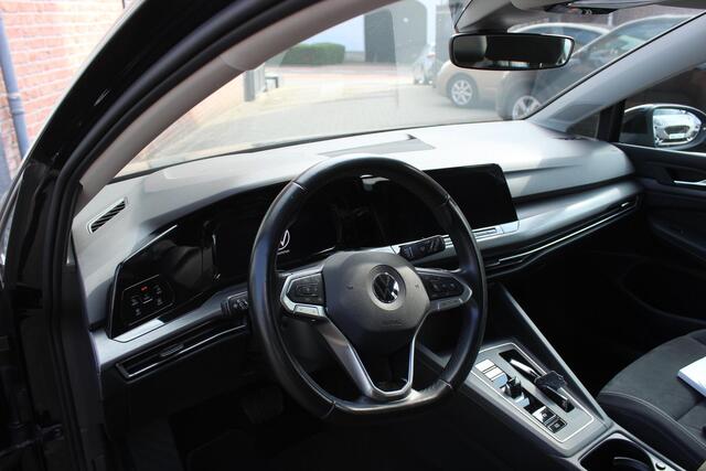 Volkswagen GOLF 1.4 eHybrid Style Navi/Carplay, Sport/Comfort Stoel, PDC, LED, Klima.