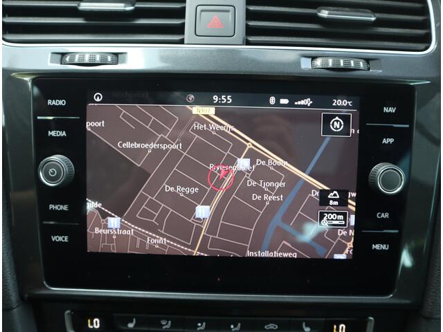 Volkswagen GOLF Variant 1.5 TSI Comfortline Business / Panoramadak