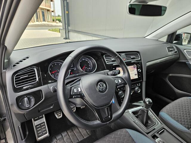 Volkswagen GOLF 1.0 TSI 116pk Comfortline Business Carplay