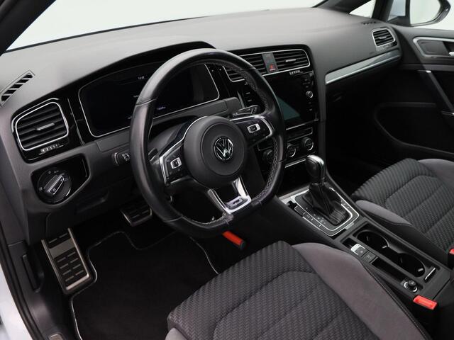 Volkswagen GOLF Variant 1.5 TSi 150 Pk Automaat R-Line | Adaptive Cruise | CarPlay | Navigatie | Bluetooth | Achteruitrijcamera | Trekhaak | 18 Inch | 73.268 Km!!