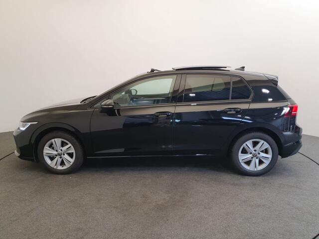 Volkswagen GOLF 1.5 eTSI 115pk DSG/AUT Life Edition Panoramadak, Camera, ergoActive