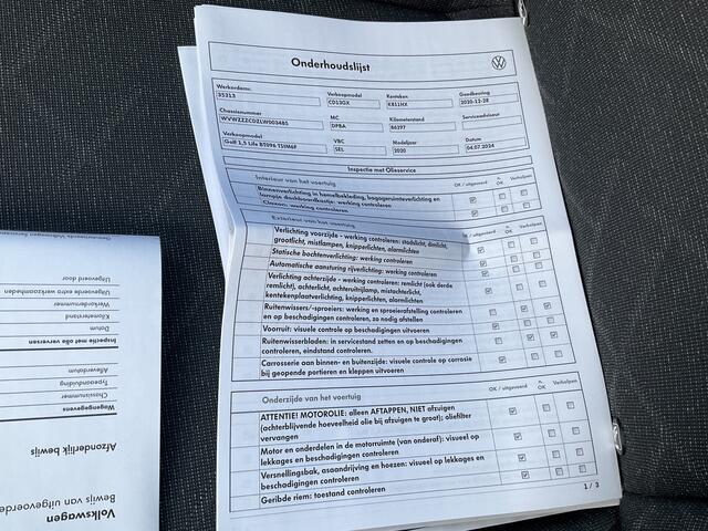 Volkswagen GOLF 1.5 TSI Life Adap.Cruise Sfeerverl Carplay Led NL-Auto Dealer-Onderhouden!