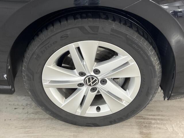 Volkswagen GOLF 1.0 TSI 110pk Life | Navigatie | App Connect | Parkeersensoren