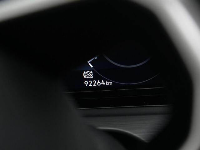 Volkswagen GOLF 1.4 204 pk DSG eHybrid GTE Style | Panoramadak | Trekhaak | Geheugen-/massagestoel | Stuur-/stoelverwarming | Alcantara