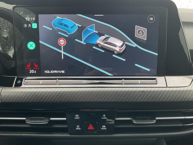 Volkswagen GOLF 1.5 eTSI R-Line Business+ Automaat Adap.Cruise Stoel/Stuurverw Led Sfeerverlichting!