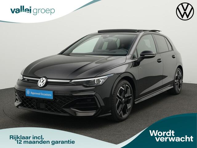 Volkswagen GOLF 1.5 eTSI 150 pk DSG R-Line Edition | Panoramadak | IQ Light | Head-up display | Stuur-/stoelverwarming | Achteruitrijcamera