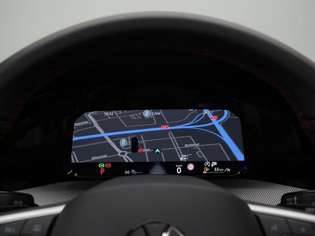 Volkswagen GOLF 2.0 TSI GTI Clubsport 300 pk DSG | Panoramadak | Harman/Kardon | Adaptief sportonderstel | Rondomzicht camera | IQ Light