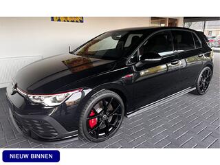 volkswagen-golf-2.0-tsi-gti-clubspo