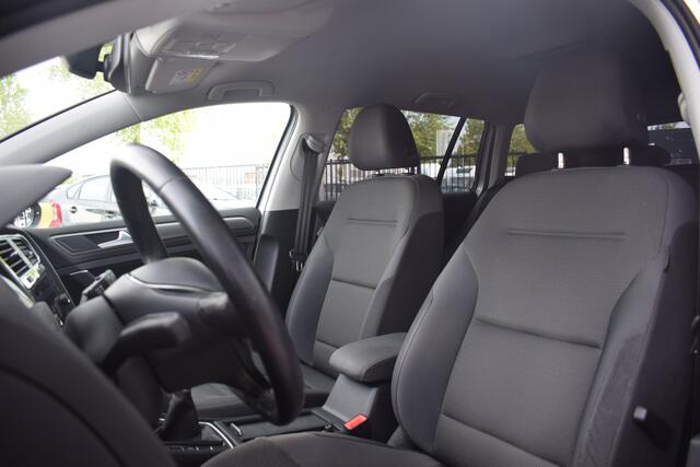 Volkswagen GOLF 1.6 TDI Comfortline Business | Apple | Adaptive | Climate |