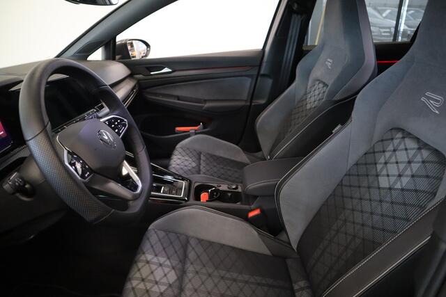 Volkswagen GOLF 1.5 eTSI R-Line 2x Sfeerverlichting Full-led Adaptive-Cruise