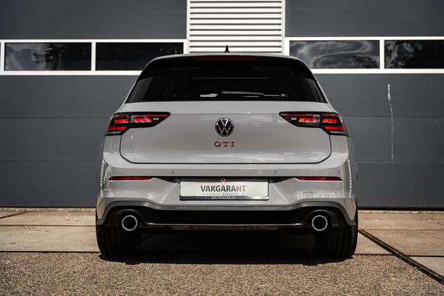 Volkswagen GOLF 8.5 2.0 TSI GTI |Pano |360° |Head-up |Sfeer
