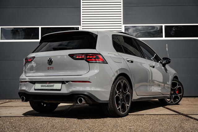 Volkswagen GOLF 8.5 2.0 TSI GTI |Pano |360° |Head-up |Sfeer