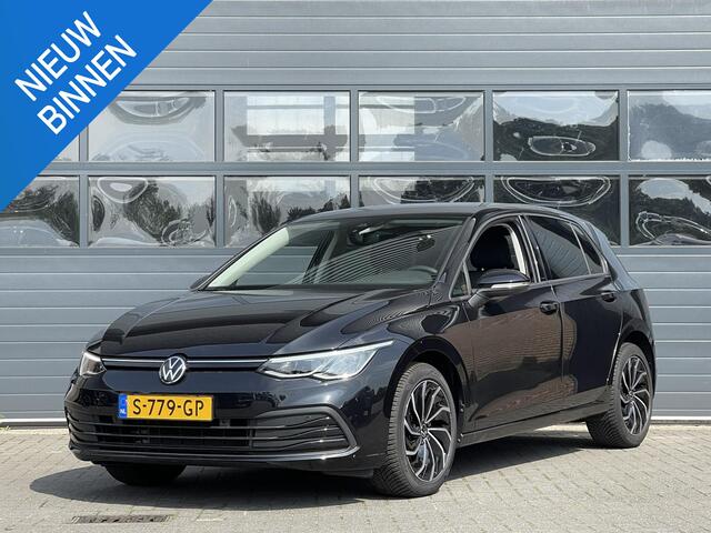 Volkswagen GOLF 1.0 TSI LIFE I ADAPTIVE CRUISE CONTROL I APPLE CARPLAY I CLIMATE CONTROL I 17" LICHT METALEN VELGEN