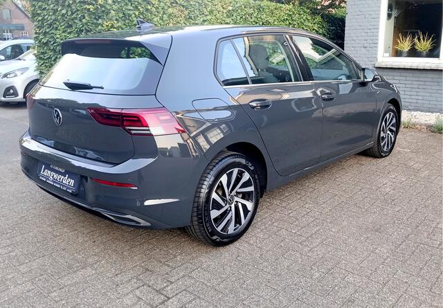 Volkswagen GOLF 1.4 eHybrid Style PHEV / camera / DSG / massage stoel /