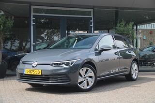 volkswagen-golf-1.5-tsi-life-busine