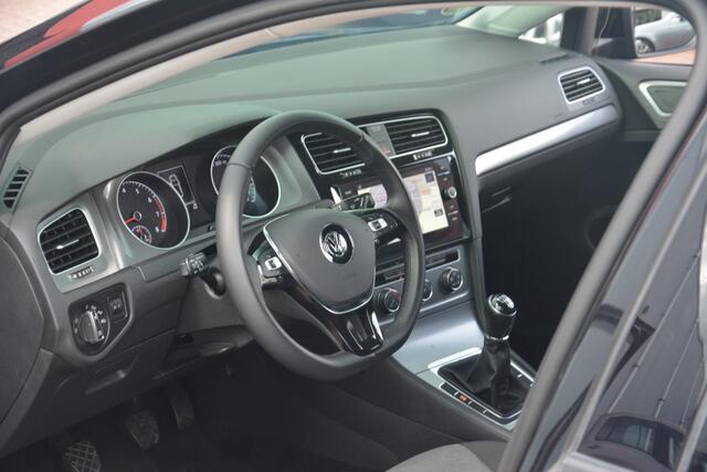 Volkswagen GOLF 1.0 TSI | Navigatie | Full LED | Carplay | DAB+ | Cruise-control | Uitstraling!! | NL auto!! |