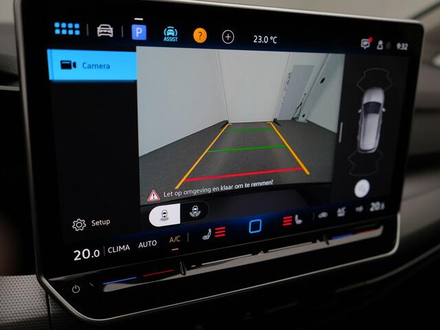 Volkswagen GOLF 1.5 eTSI 150 pk DSG Style | IQ Light | Achteruitrijcamera | Standkachel | Head-up Display | Adaptive Cruise Control | 17 inch