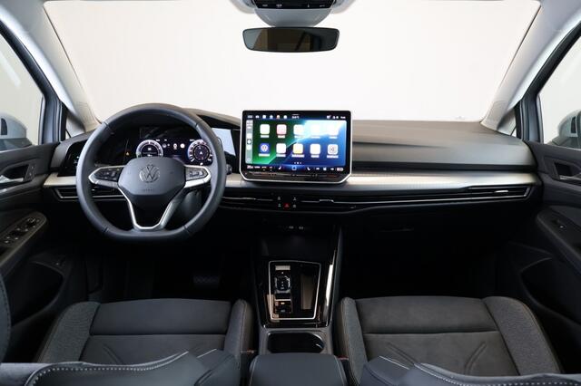 Volkswagen GOLF 1.5 eHybrid Style - Dodehoeksens. - CarPlay - 360 Camera