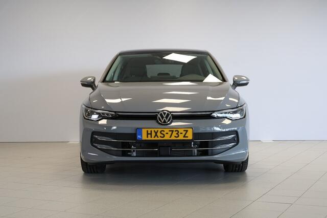 Volkswagen GOLF 1.5 eHybrid Style - Dodehoeksens. - CarPlay - 360 Camera